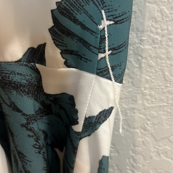 C/MEO Collective teal wrap tie waist sash zip up back spaghetti strap Blouse XS - Picture 5 of 6